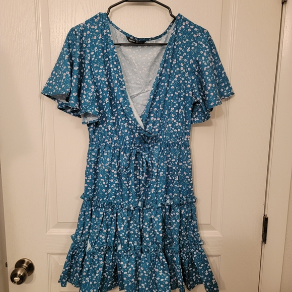 Floral Open Chest Midi Spring Dress - Picture 3 of 3